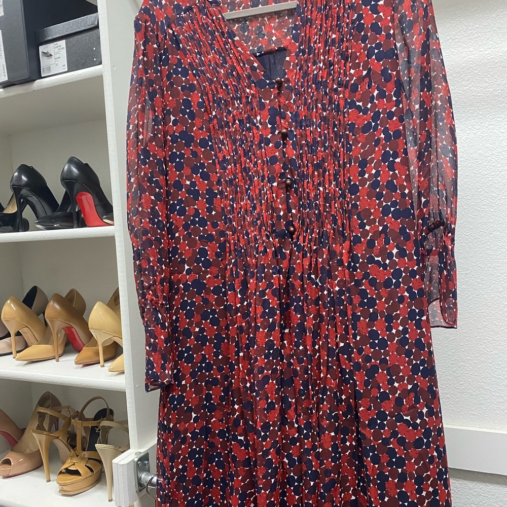Beautiful flowy DVF dress - Picture 2 of 3